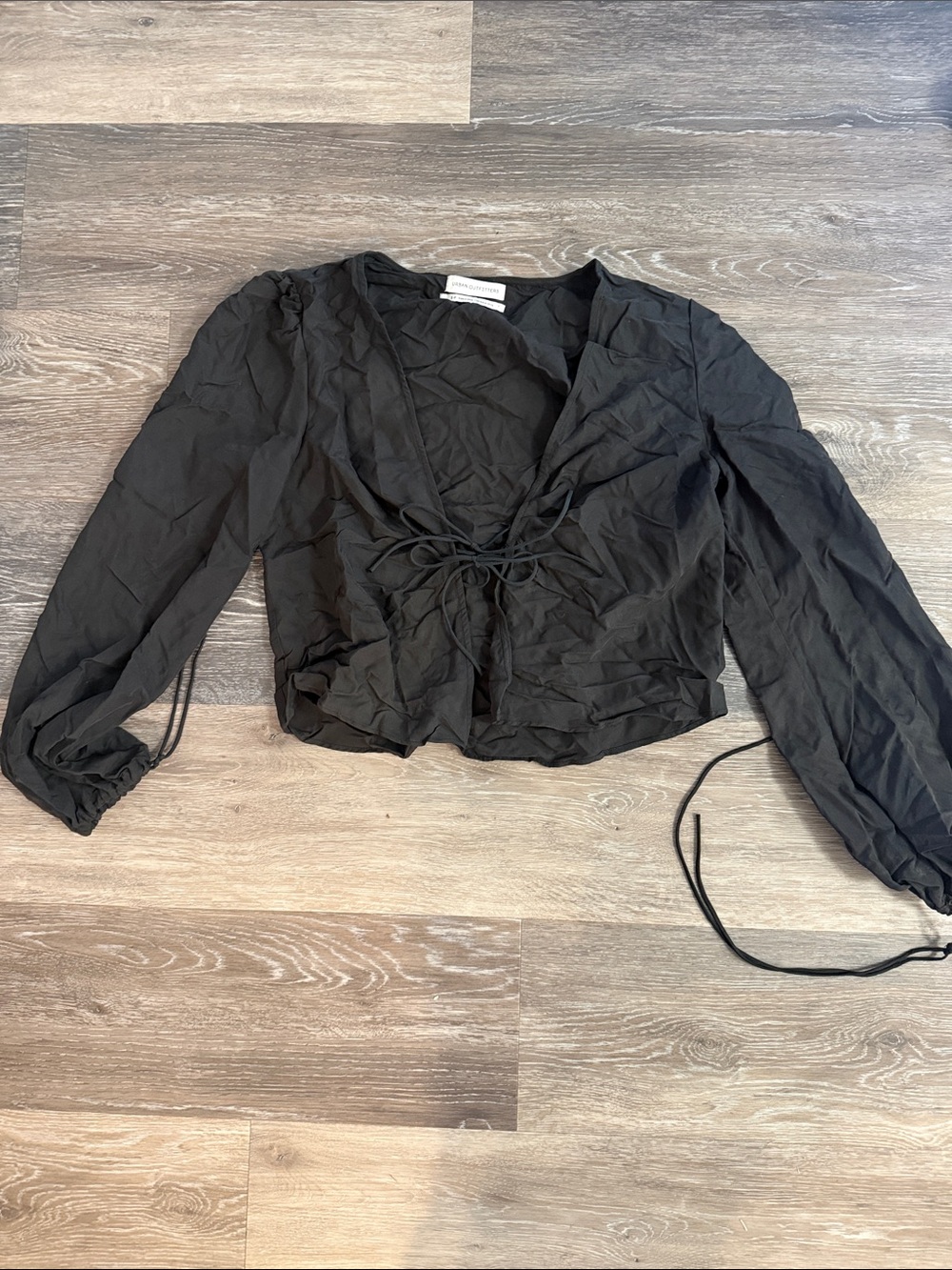 Urban Outfitters Black Tie-Front Long Sleeve Crop Blouse